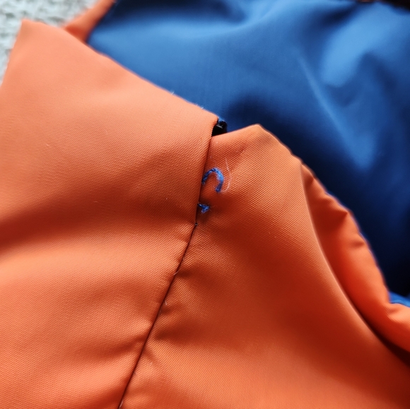 Men's Blue & Orange Reversible Puffer Vest Size L - Picture 12 of 12